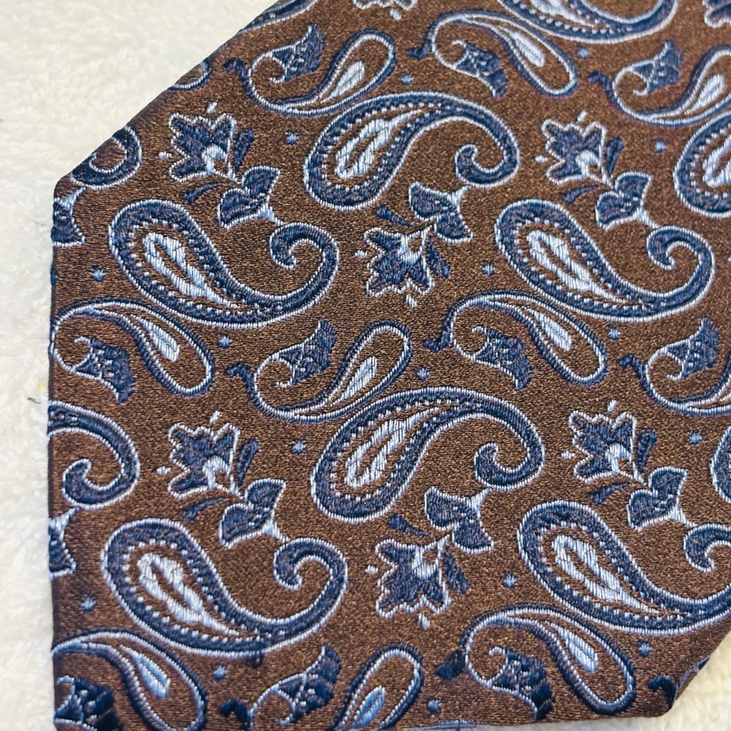Brand New Stylish Tie By Brooks Brothers